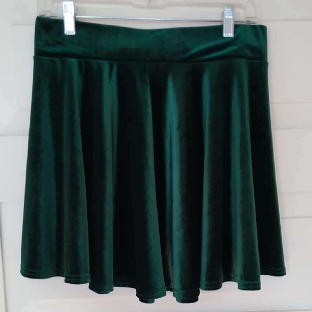Urban Coco Green Velvet Skating Skirt